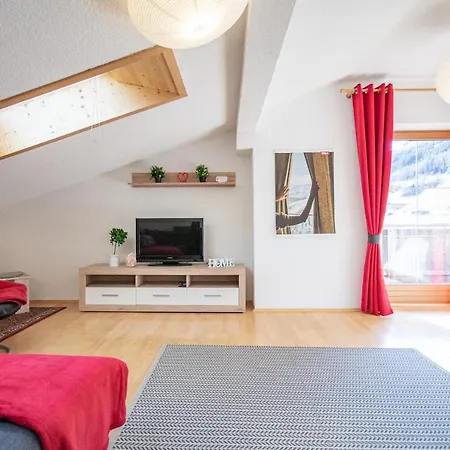 Kienast Apartment Pfons
